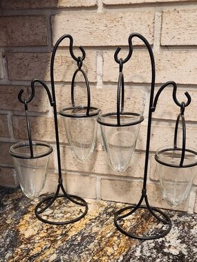 At Home America Double Vision Vase with Black Iron Stands - Set Of 2
